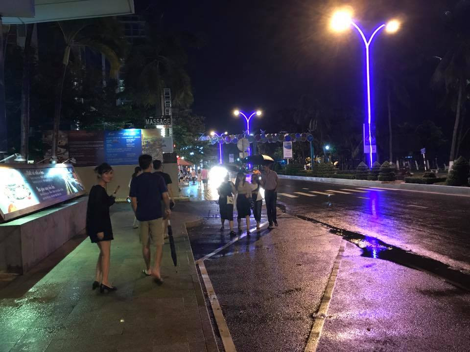 Nhiều người thiệt mạng vì bão Damrey quét qua ảnh 93