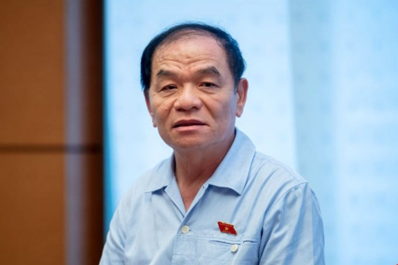 Bị can Lê Thanh Vân bị truy tố ở khung cao nhất về tội “Lợi dụng chức vụ, quyền hạn gây ảnh hưởng đối với người khác để trục lợi”. Ảnh: Phạm Thắng.