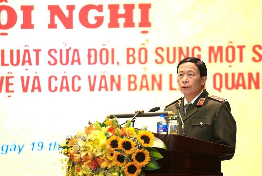 Thứ trưởng Lê Quốc Hùng phát biểu tại Hội nghị. Thứ trưởng Lê Quốc Hùng phát biểu tại Hội nghị.