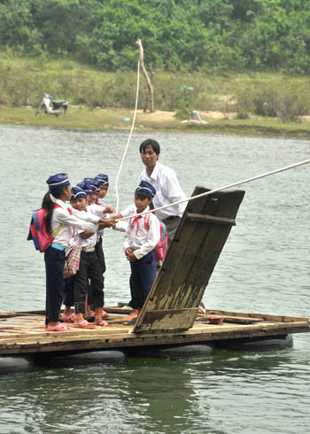 Thầy giáo cùng học trò 