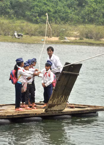 Thầy giáo cùng học trò 