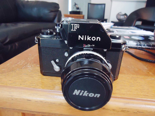 Chiếc máy ảnh Nikon -F Ronald dùng chụp cảnh thảm sát 43 năm về trước