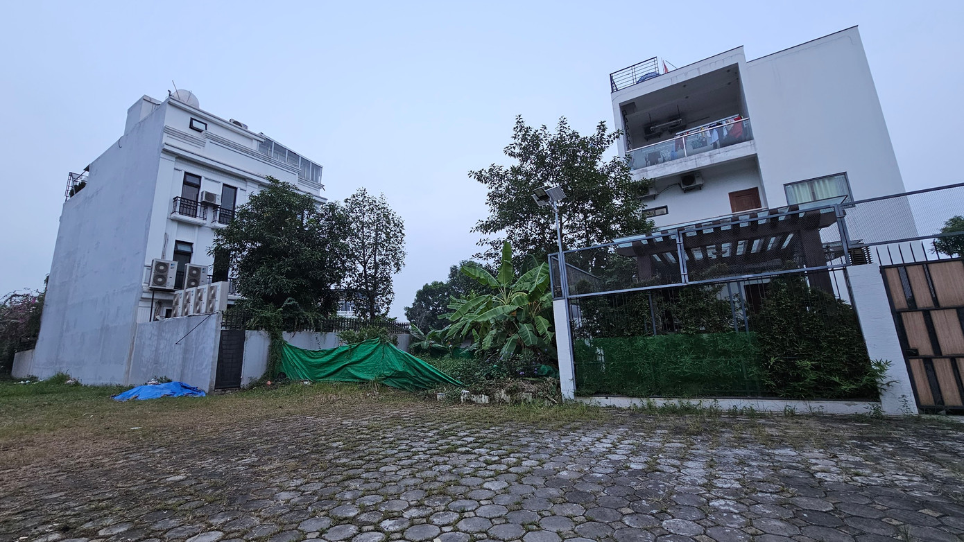 Tuy nhiên đến nay những công trình, hạng mục vi phạm vẫn tồn tại, chưa bị xử lý.