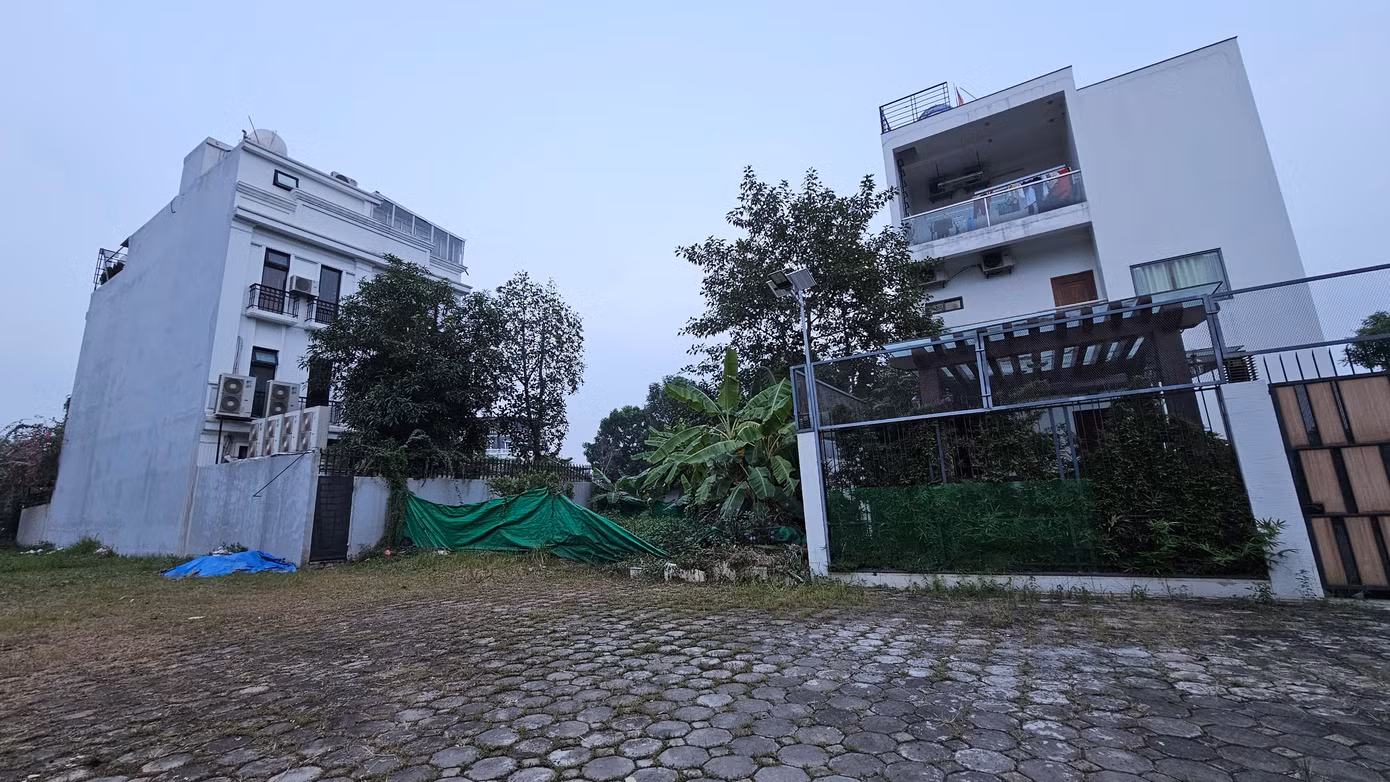 Tuy nhiên đến nay những công trình, hạng mục vi phạm vẫn tồn tại, chưa bị xử lý.