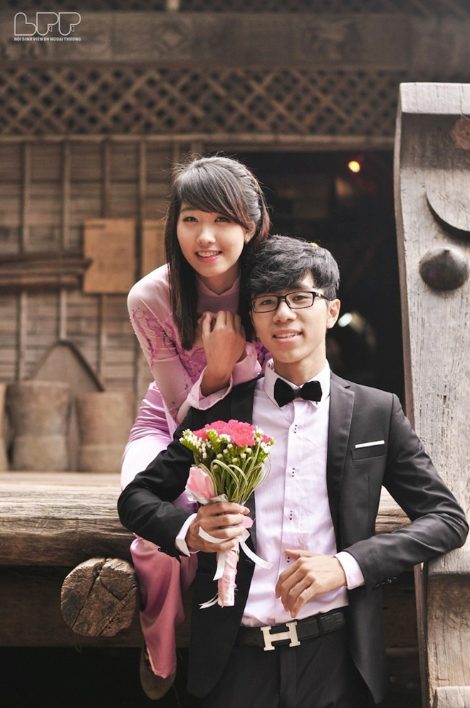 Hiện Hồng Vi là sinh viên khoa Tài chính ngân hàng - đại học Ngoại thương 