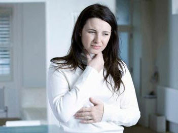 Viêm họng hạt thường gây đau rát khó chịu. Ảnh minh họa. Nguồn: Internet