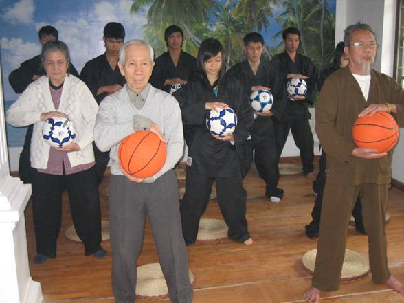 Tập luyện nâng cao sức khoẻ tại Y võ Thiên Phúc (ảnh tư liệu). 