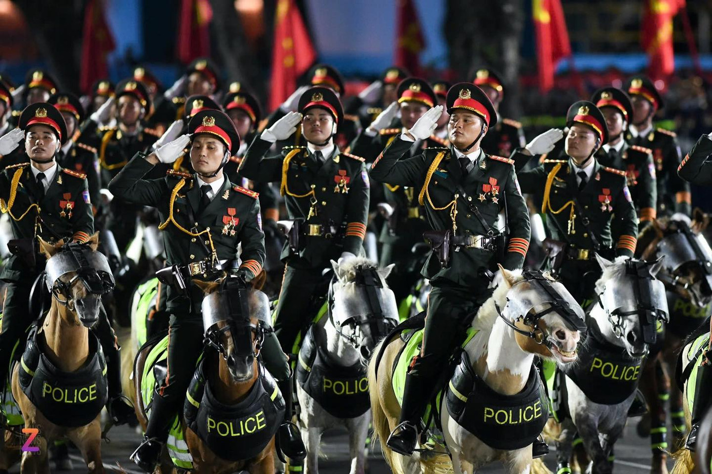 Theo kế hoạch, chương trình diễu binh, diễu hành mừng 50 năm Ngày Giải phóng Miền Nam, Thống nhất Đất nước diễn ra vào sáng 30/4 tại đường Lê Duẩn (quận 1, TP.HCM).