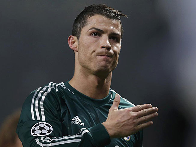 Real đã giành chiến thắng nghẹt thở trước M.U