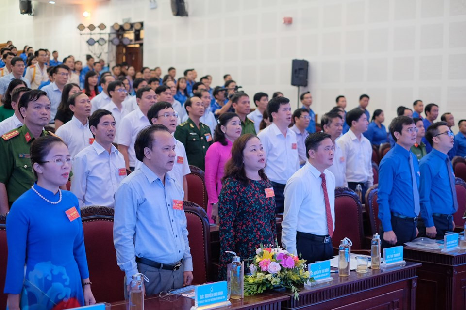 Khai mạc đại hội đại biểu Hội LHTN Việt Nam tỉnh Nghệ An lần thứ VI ảnh 2