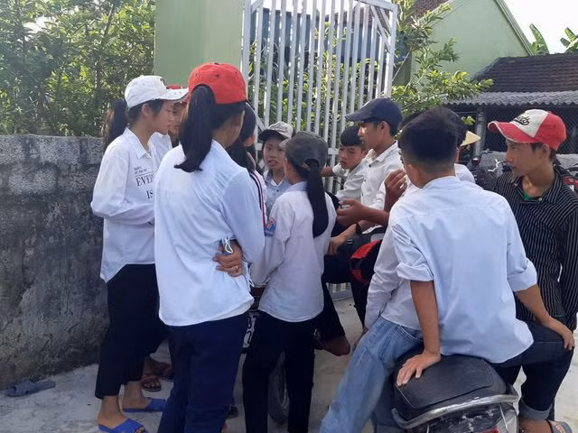 Tang thương bao trùm làng quê 5 học sinh đuối nước khi dã ngoại ảnh 3