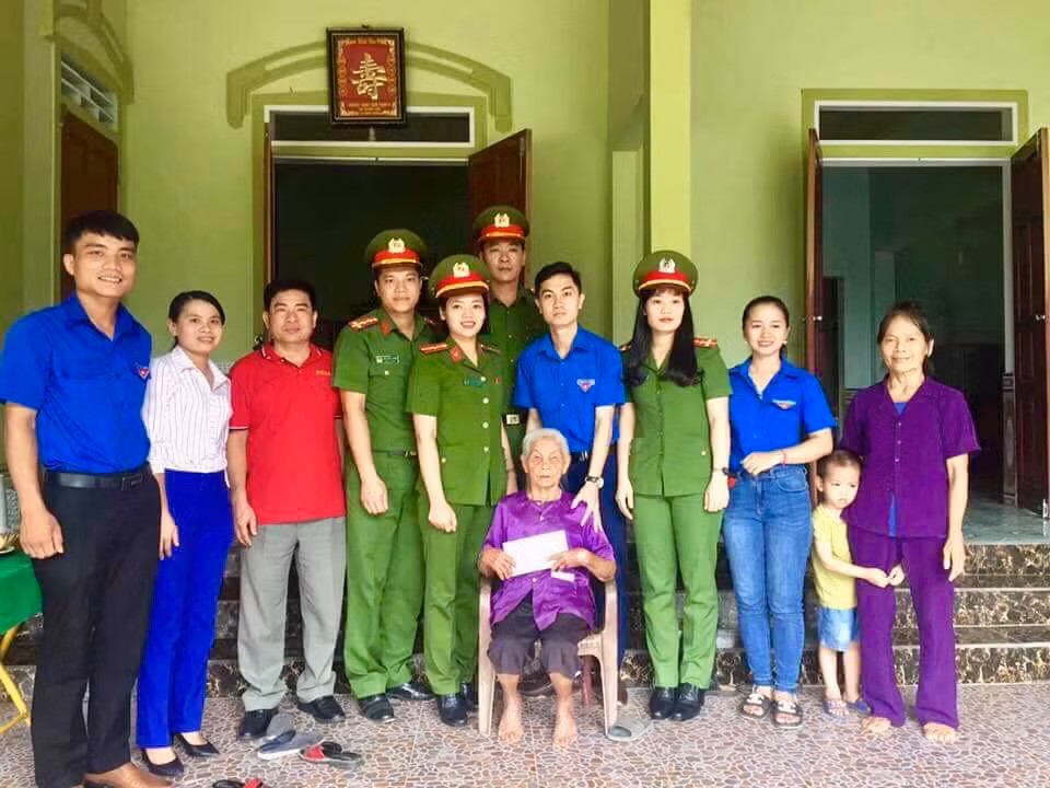 Nhiều hoạt động đền ơn đáp nghĩa kỷ niệm ngày Thương binh Liệt sỹ ảnh 8