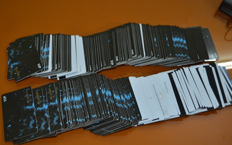 Khởi tố 3 người Trung Quốc trộm thông tin thẻ ATM chiếm đoạt tài sản ảnh 3