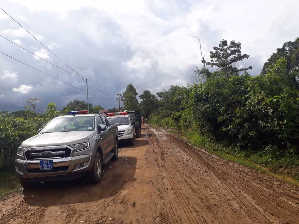 Máy bay quân sự Su-22 rơi ở Nghệ An, 2 phi công hy sinh ảnh 9