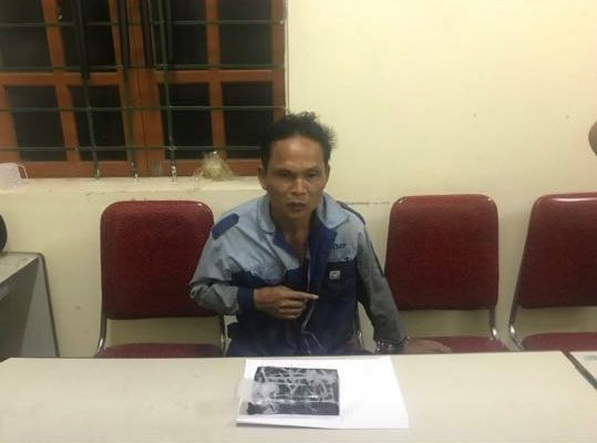 Quật ngã đối tượng ma túy định dùng dao chống trả khi bị công an vây bắt ảnh 1