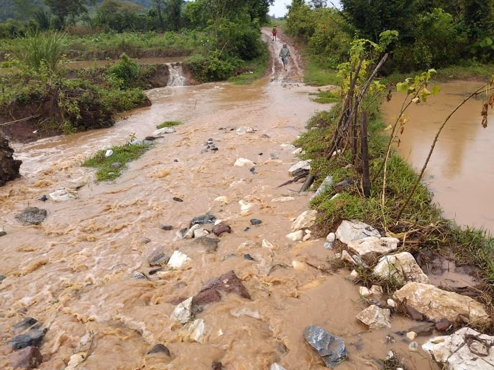 Máy bay quân sự Su-22 rơi ở Nghệ An, 2 phi công hy sinh ảnh 5
