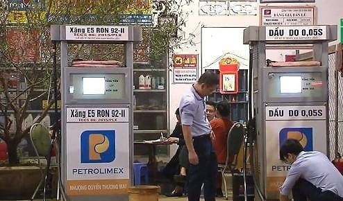 Nghệ An phát hiện doanh nghiệp bán xăng kém chất lượng ảnh 1