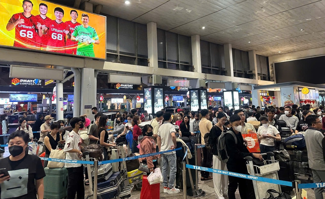 Sân bay Tân Sơn Nhất sẽ đón gần 150.000 hành khách trong ngày hôm nay. Ảnh: CTV.