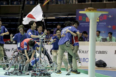 Việt Nam ngậm ngùi nhìn Nhật Bản vô địch Robocon Châu Á - TBD năm 2013