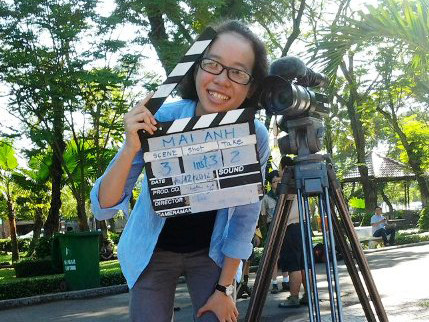 Cô gái 9X thích "bon chen" để tự tìm cho mình những trải nghiệm thú vị trong cuộc sống.. Cô gái 9X thích