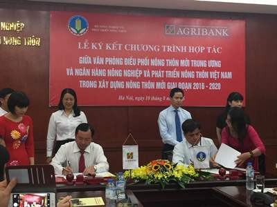 Agribank ký kết hợp tác xây dựng nông thôn mới giai đoạn 2016-2020 ảnh 1