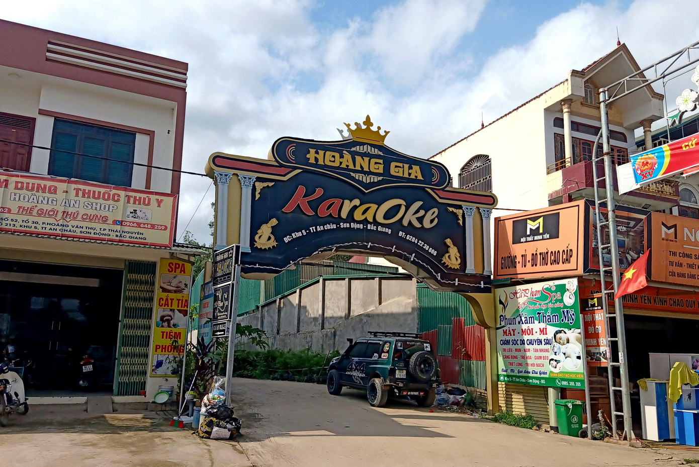 Một điểm hát karaoke tại huyện miền núi Sơn Động, Bắc Giang