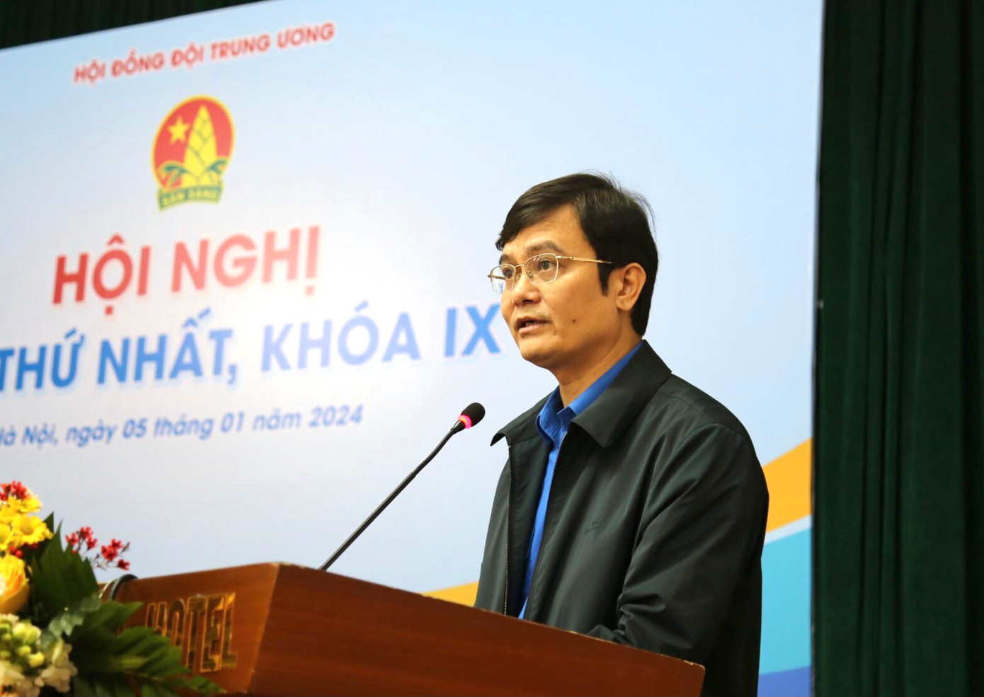 Bí thư thứ nhất T.Ư Đoàn Bùi Quang Huy phát biểu tại hội nghị Bí thư thứ nhất T.Ư Đoàn Bùi Quang Huy phát biểu tại hội nghị