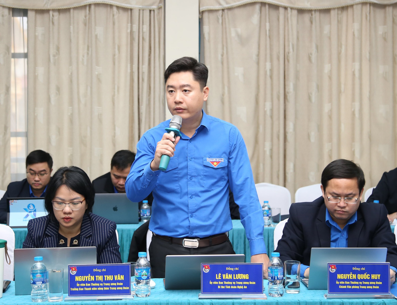 Anh Lê Văn Lương - Bí thư Tỉnh Đoàn Nghệ An phát biểu tại Hội nghị. Anh Lê Văn Lương - Bí thư Tỉnh Đoàn Nghệ An phát biểu tại Hội nghị.