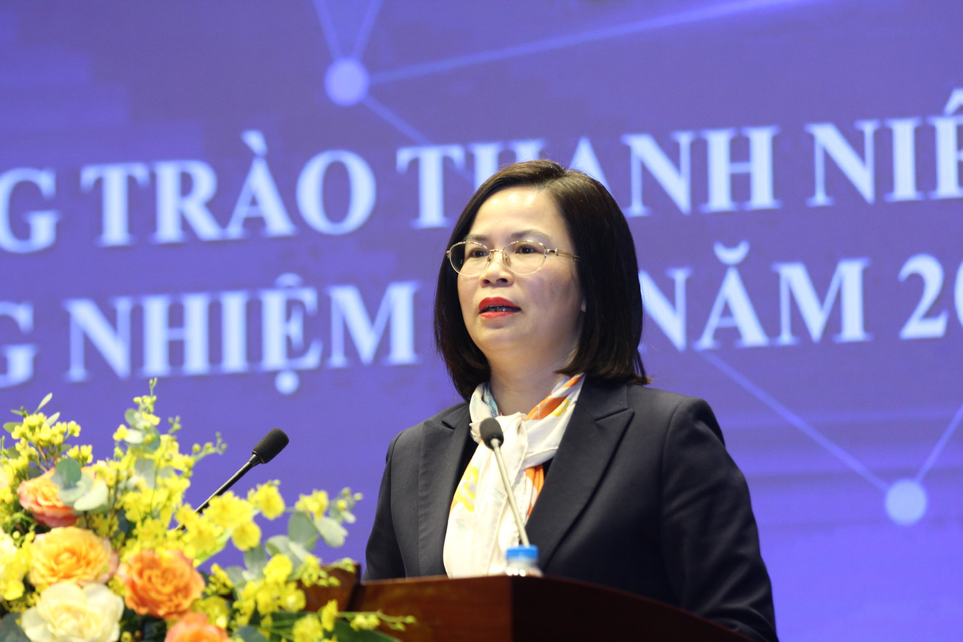 Chị Hoàng Thị Minh Thu - Bí thư Đoàn Khối Doanh nghiệp T.Ư phát biểu chỉ đạo tại Hội nghị Chị Hoàng Thị Minh Thu - Bí thư Đoàn Khối Doanh nghiệp T.Ư phát biểu chỉ đạo tại Hội nghị