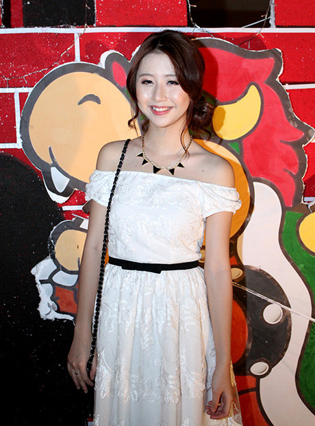 Quỳnh Anh Shyn đã chững chạc hơn nhiều so với hồi mới được cộng đồng teen biết đến trong vai trò người mẫu