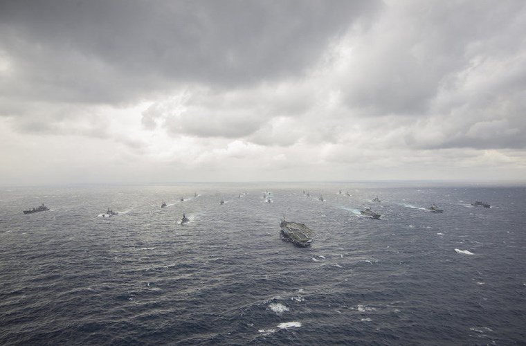 Hạm đội hỗn hợp Mỹ - Nhật biểu dương sức mạnh trên biển