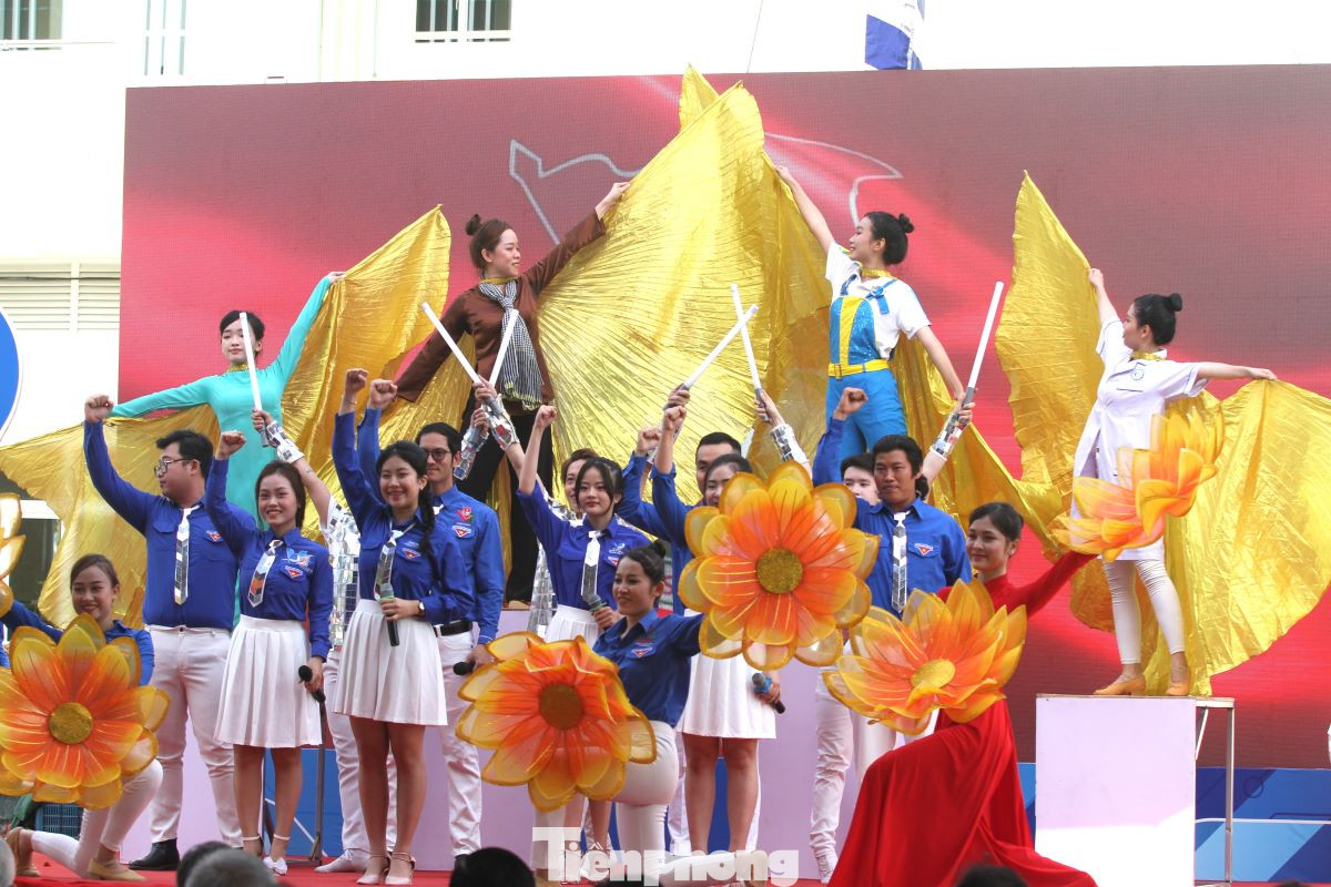 Tiết mục văn nghệ kỷ niệm 93 năm Ngày thành lập Đoàn TNCS Hồ Chí Minh