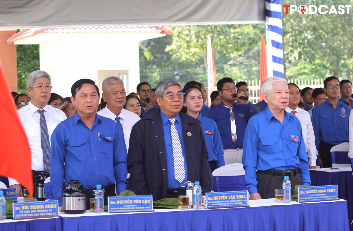 Tương lai của Bình Dương ra sao phụ thuộc vào lớp trẻ ảnh 2