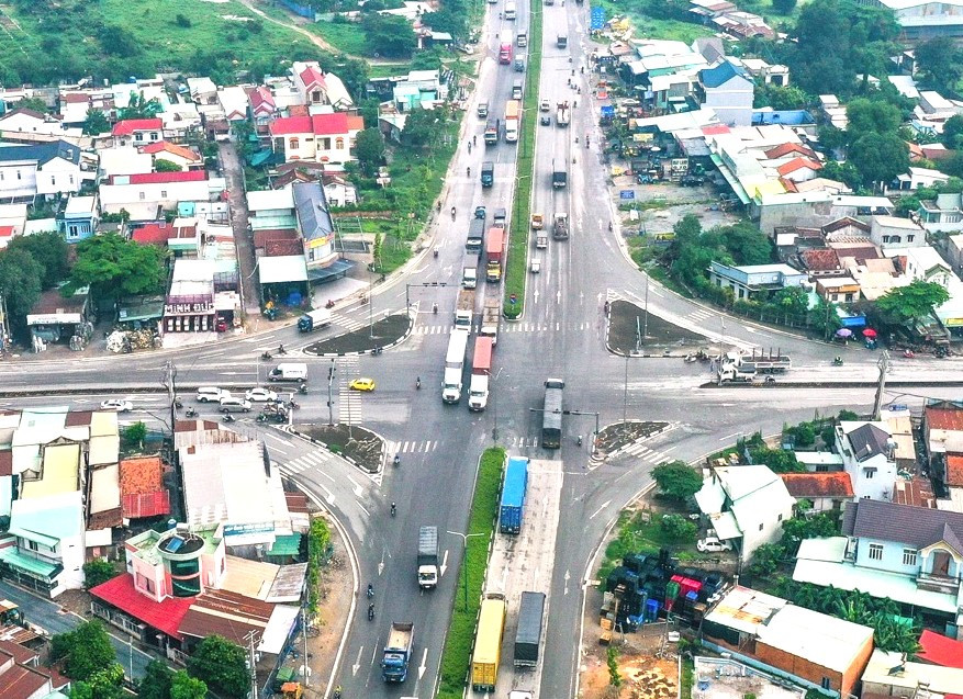 Đường Mỹ Phước Tân Vạn, đoạn giao với quốc lộ 1K Đường Mỹ Phước Tân Vạn, đoạn giao với quốc lộ 1K