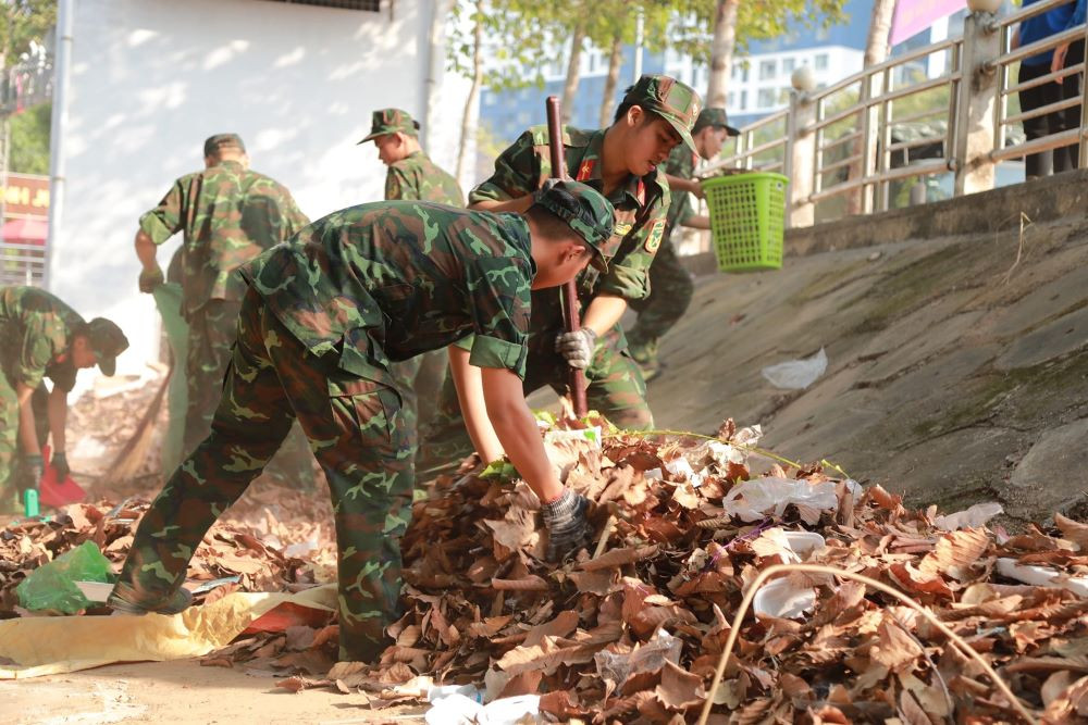 Tại chương trình đã ra quân 4 đội hình gồm: Chiến sĩ tình nguyện vì văn minh đô thị; Vì cuộc sống cộng đồng; Tình nguyện chuyển đổi số, dịch vụ công trực tuyến; Khám, phát thuốc miễn phí cho người dân. Tại chương trình đã ra quân 4 đội hình gồm: Chiến sĩ tình nguyện vì văn minh đô thị; Vì cuộc sống cộng đồng; Tình nguyện chuyển đổi số, dịch vụ công trực tuyến; Khám, phát thuốc miễn phí cho người dân.