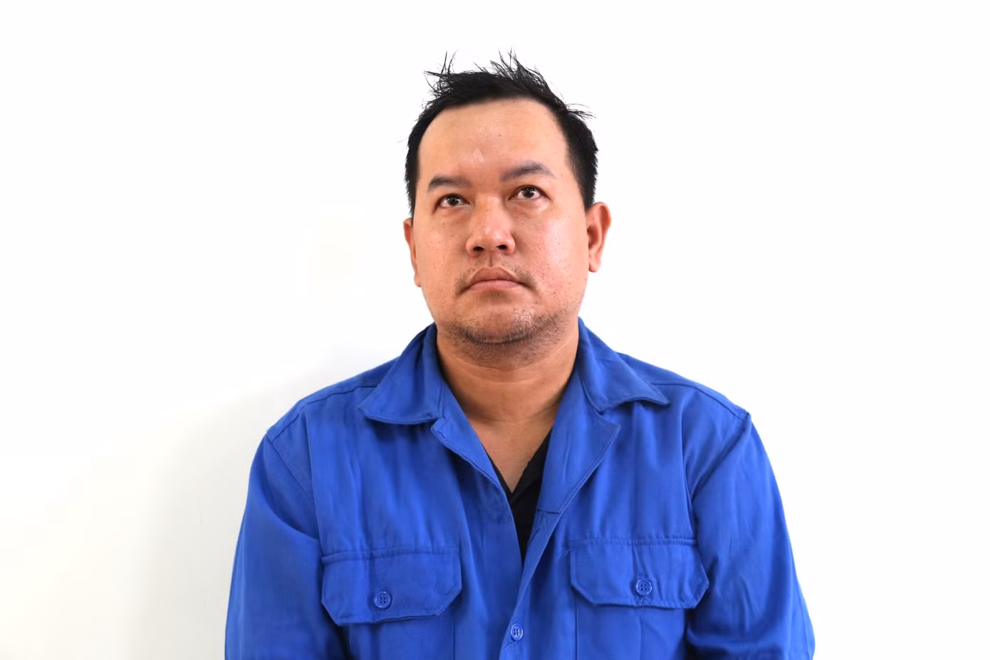 Trần Thanh Phong tại cơ quan công an