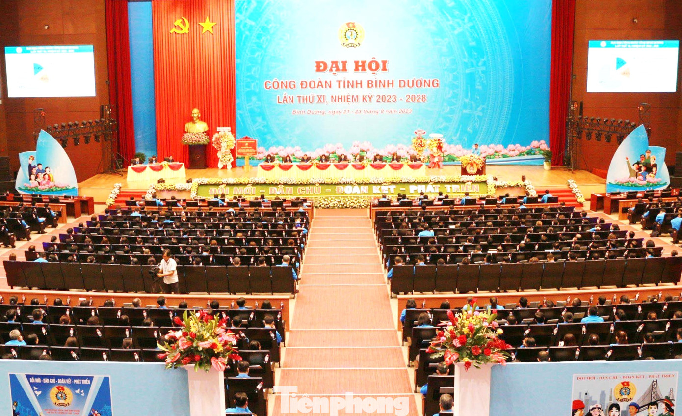 Toàn cảnh Đại hội Công đoàn tỉnh Bình Dương.