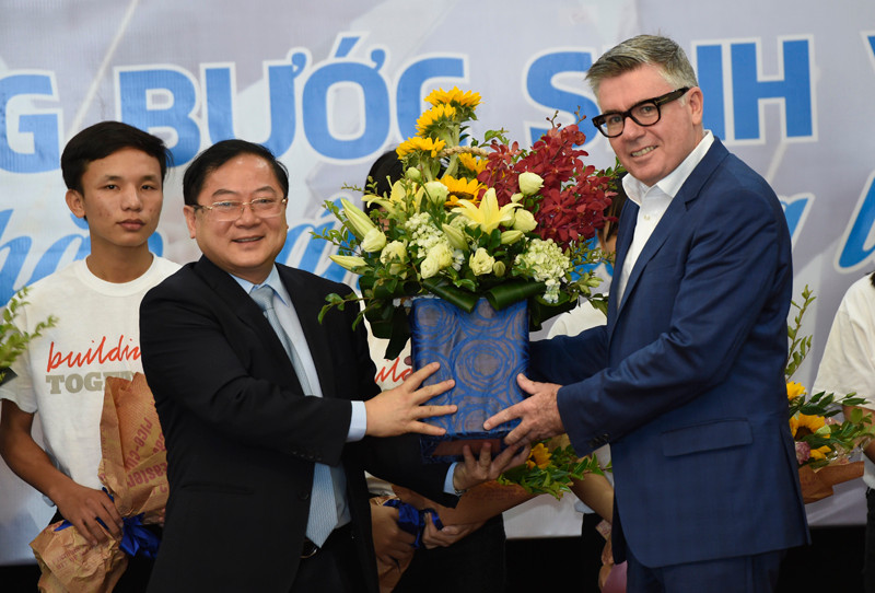 Tọa đàm trực tuyến: “Nâng bước sinh viên- Chắp cánh tương lai” ảnh 11