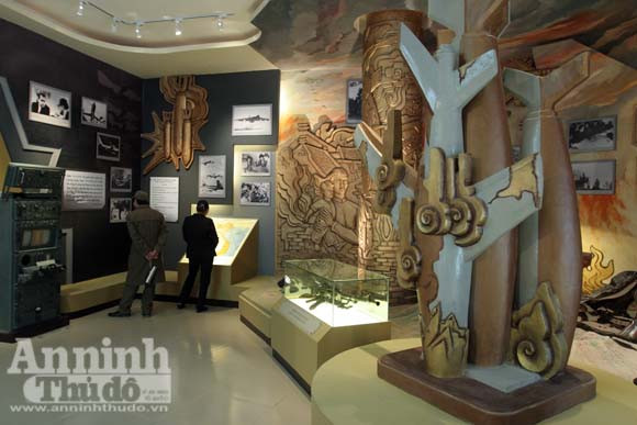 Những chứng tích còn đó về 12 ngày đêm ác liệt trong bảo tàng chiến thắng B52