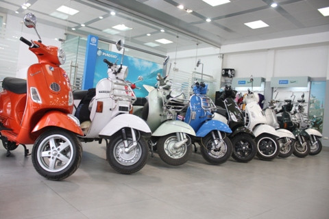 Đội hình những chiếc xe đã sẵn sàng cho chặng đường 4000 km