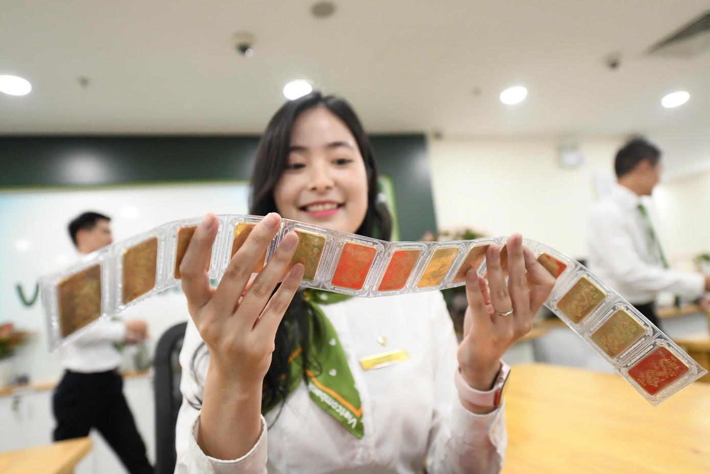 Thị trường tiến tới xoá bỏ độc quyền vàng miếng SJC và người dân sẽ hưởng lợi (ảnh: Như Ý).