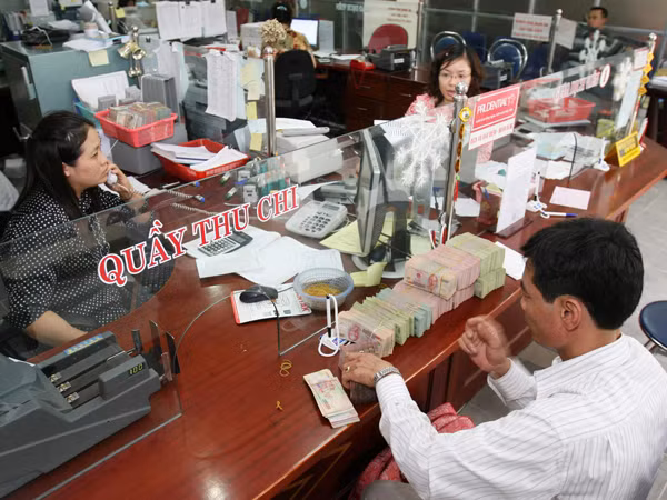 ADB cho rằng chưa nên nới lỏng chính sách tiền tệ 