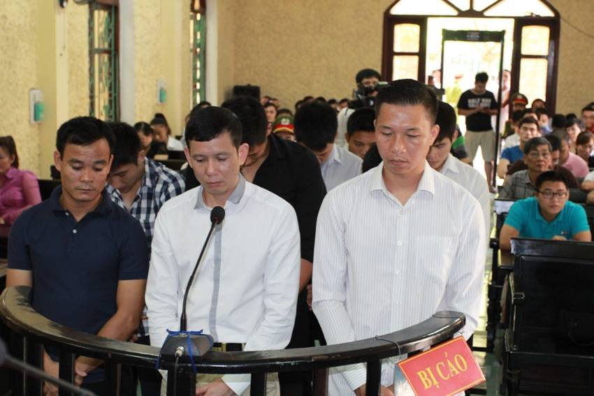 Cầu thủ chủ mưu bán độ bị phạt 30 tháng tù giam ảnh 4