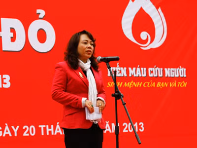 Bộ trưởng Bộ Y tế Nguyễn Thị Kim Tiến: 