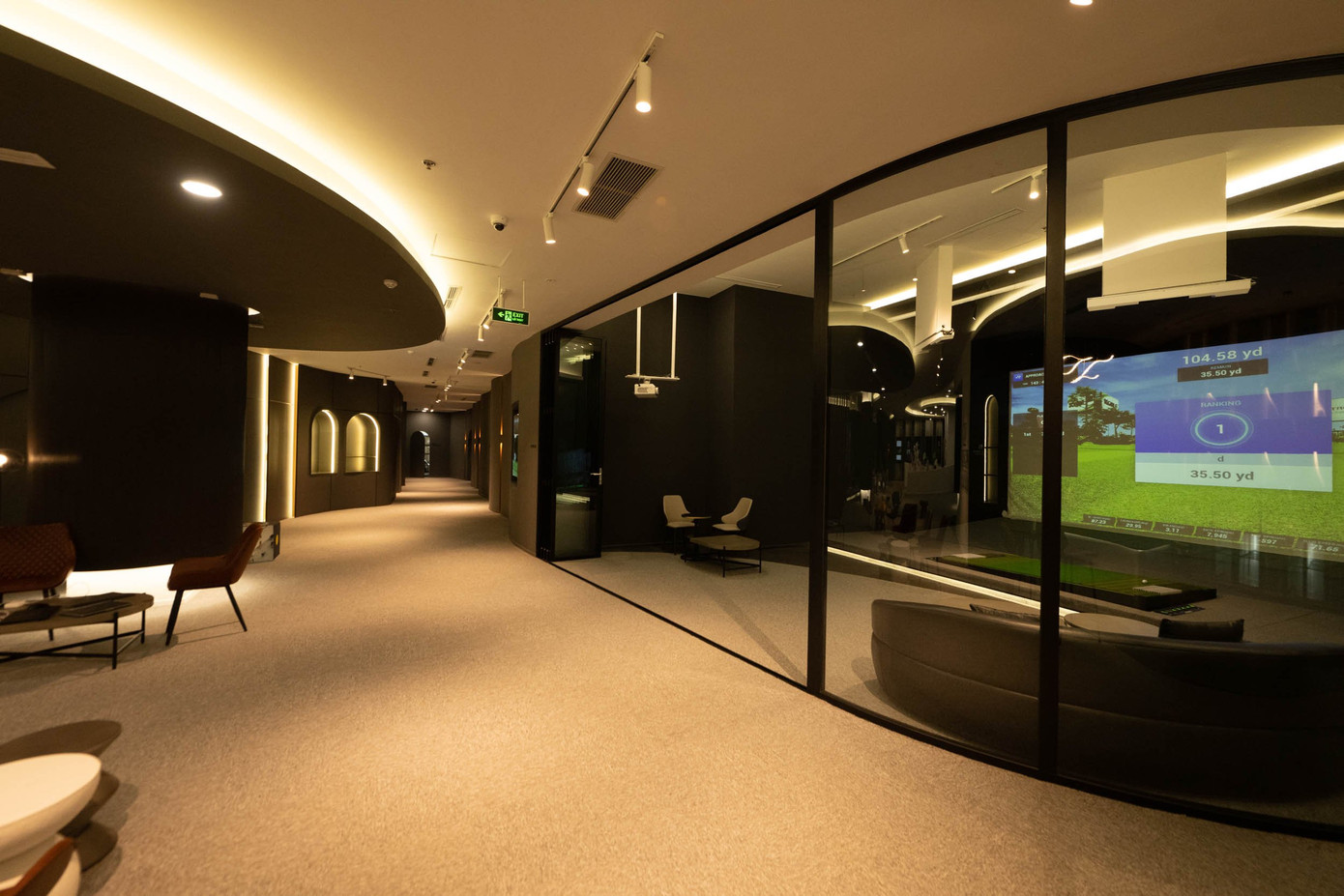 Golf công nghệ là giải pháp hoàn hảo tháo gỡ các giới hạn về số lượng sân Golf, điều kiện thời tiết, vị trí địa lý và thời gian…