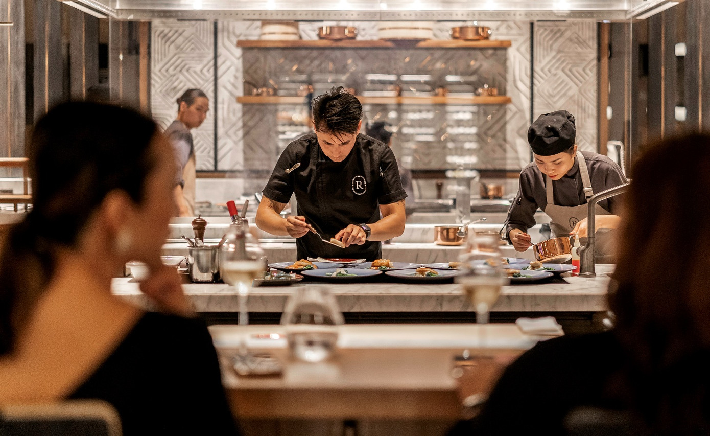 Andy Huỳnh, Bếp trưởng nhà hàng Oku sẽ mang đến thực đơn cao cấp với phong vị Nhật Bản trong dịp Valentines