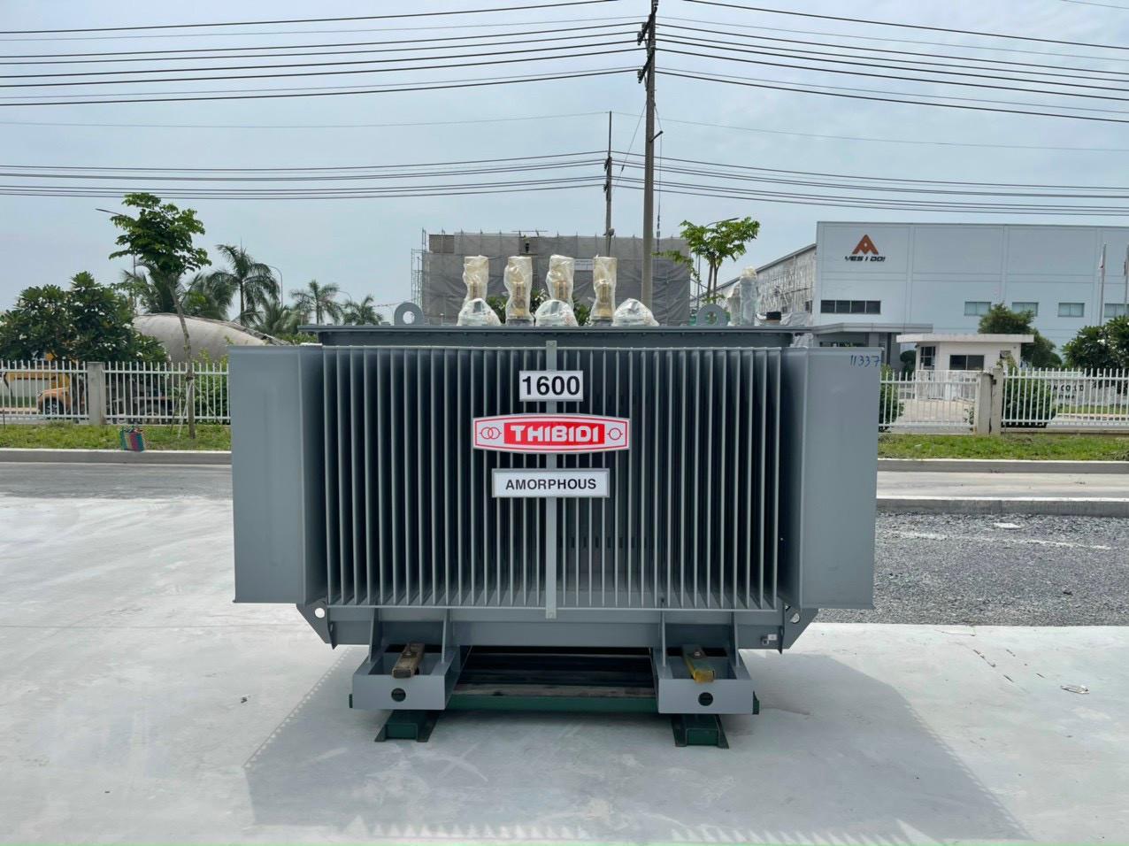 Hình ảnh sản phẩm chính hãng của THIBIDI (các chi tiết logo đồng đều) Hình ảnh sản phẩm chính hãng của THIBIDI (các chi tiết logo đồng đều)