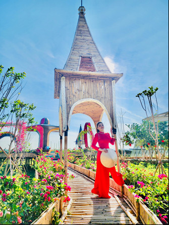 Thả dáng trong nắng xuân ở Khu tham quan ĐMT An Hảo