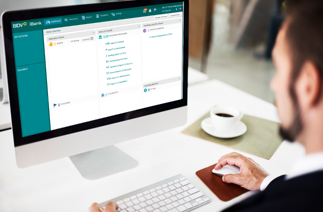 Khách hàng sử dụng dịch vụ TTTM trên BIDV iBank