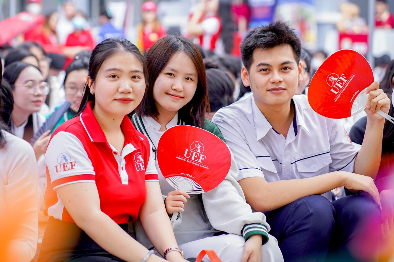 Nhiều trường dành chỉ tiêu lớn cho xét tuyển học bạ